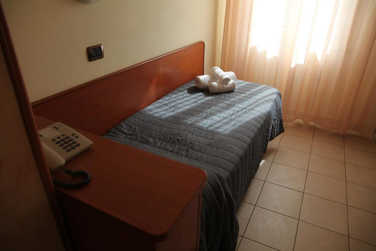 Hotel Villa Maria تْشيزيناتيكو المظهر الخارجي الصورة