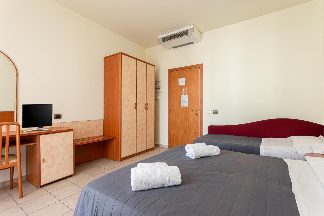 Hotel Villa Maria تْشيزيناتيكو المظهر الخارجي الصورة