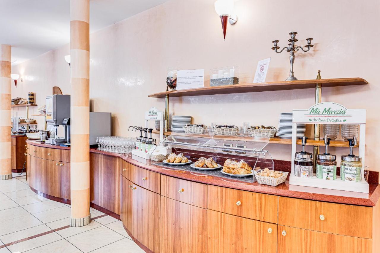 Hotel Villa Maria تْشيزيناتيكو المظهر الخارجي الصورة
